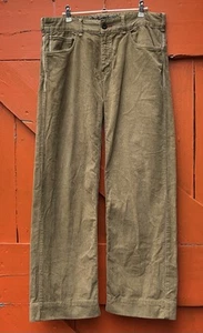 Levi’s 509 Men’s Corduroy Khaki Relaxed Fit Straight Leg Trousers W34”/L31” - Picture 1 of 12