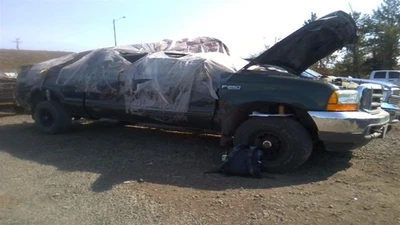 Used Washer Fluid Reservoir fits: 2001 Ford F250SD PICKUP  Grade A - Image 1 of 4