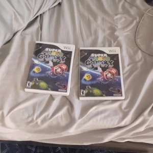 2 copys of the Nintendo Wii Super Mario Galaxy 2 Complete with manual 1 has - Picture 1 of 3