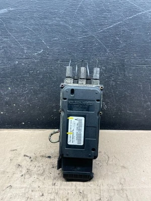 Ford E250 E350 Econoline 2004 2007 bomba de freno antibloqueo ABS antibloqueo s8437 DG Foto 1 de 4