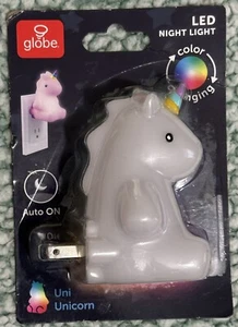 Uni The Unicorn 4" Night Light Multi Color Changing Auto On/Off Outlet Plug In - Picture 1 of 5
