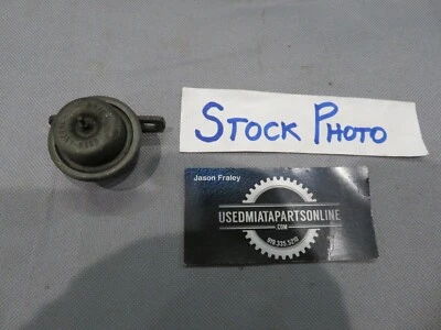 1999-2005 MAZDA MIATA ТОПЛИВНЫЙ РЕЛЬС ДЕМПФЕР ДАВЛЕНИЯ - Изображение 1 из 3