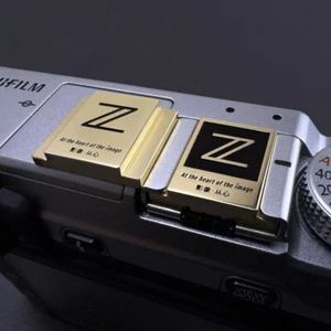 Nuova Cover Pulsante Sgancio Otturatore Ottone Z Adatto per Nikon, Canon, Sony - Foto 1 di 25