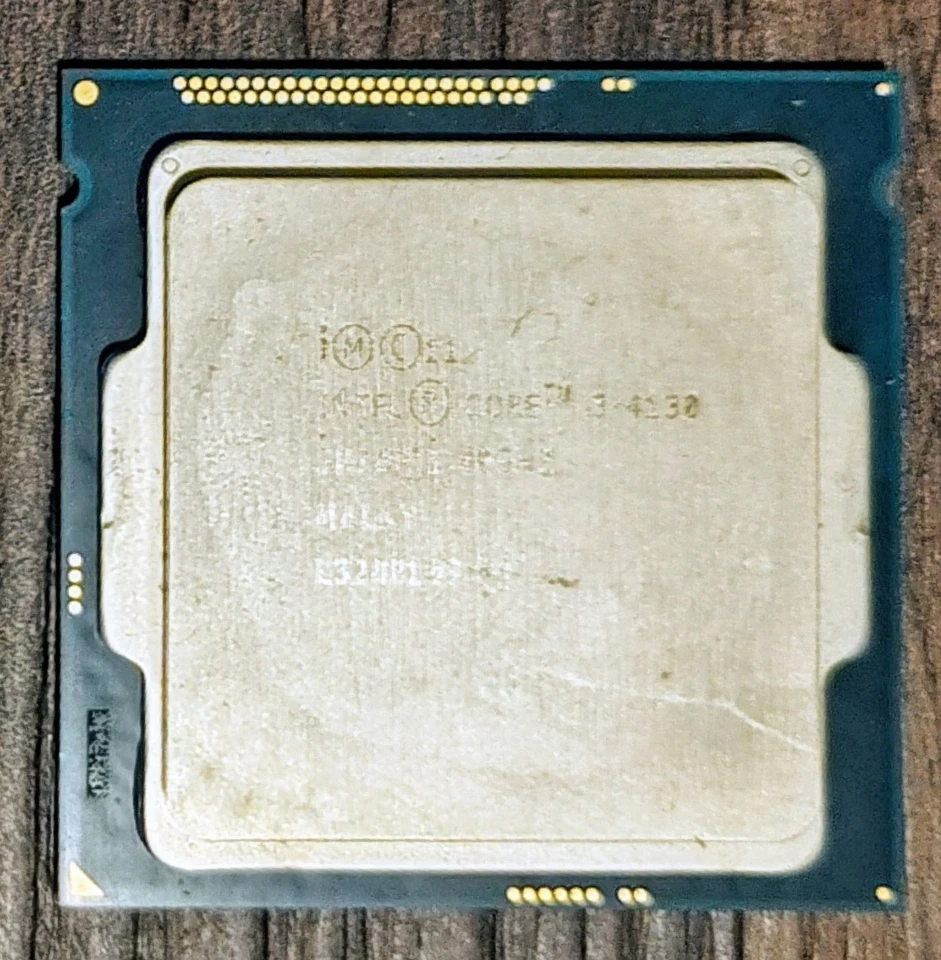 Procesador CPU Intel Core i3-4130 SR1NP 3,4 GHz Dual-Core LGA1150 - Probado Usado Foto 1 de 1