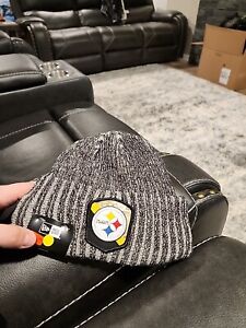 Pittsburgh Steelers 2023 New Era Salute To Service Cuffed Knit Beanie NFL NWT