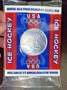 VINTAGE 1998 GENERAL MILLS NAGANO USA SKI OLYMPIC TEAM MEDALLION COIN - Picture 1 of 6