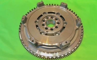 BMW M3 E90 E92 E93 S65 2008-2013 motor OEM volante doble masa DMF Foto 1 de 2