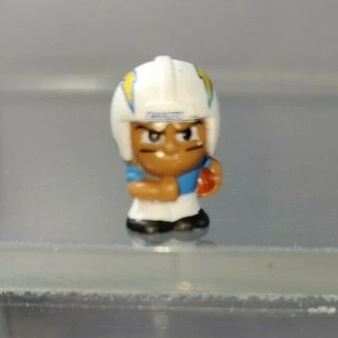 RARE 1" TALL SAN DIEGO LA CHARGERS NFL TEENYMATES SERIES 2 RUNNING BACKS FIGURE Cover
