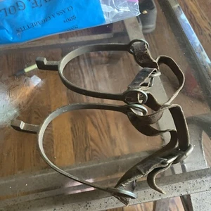 Paar Vintage Messing Sporen ~ Western Reitbekleidung ~ komplett mit Leder & Schnalle - Bild 1 von 23