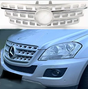 Per Mercedes Classe M W164 Griglia Mascherina Radiatore Anteriore Griglia Cromata 2009-12 ML400 - Foto 1 di 18