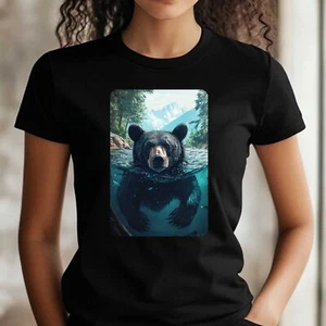T-Shirt Frauen Schwarzbär Schwimmt im Ozean Motiv Baumwolle Größe XS bis 3XL - Picture 1 of 1