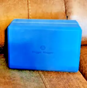 Hugger Mugger Blue Foam Yoga Block - Picture 1 of 7