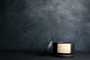 Handmade Scented Candle Luna Cardamom Seed Clove Leaf Ozone Amber - Picture 1 of 5