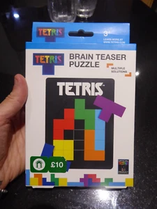 Tetris Tetrimino Shapes 3D Brain Teaser Puzzle. Include 7 pezzi Tetrimino in legno - Foto 1 di 2