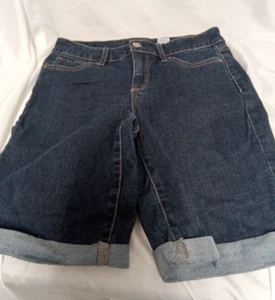 Wonder Nation Size 16 Girls Bermuda Shorts Denim Blue Pockets Stretch ADJ Waist - Picture 1 of 7