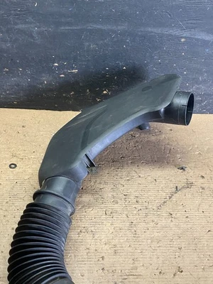 Limpiador de tubos de conducto de admisión de aire Chrysler 300 2011 a 2018 3,6 L OEM S3533 DG Foto 1 de 4