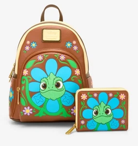 Mochila y CARTERA Loungefly Disney Enredada Pascal Camaleón Floral Bordada - Imagen 1 de 9