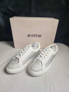 Weiße Damen-Sneaker mit Strass und Nieten von Just Fab "Marta" Größe 6 neu im Karton - Bild 1 von 12