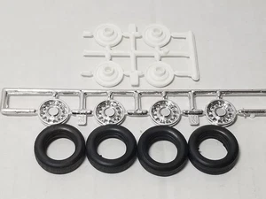 69 Ford Mustang Super CJ Wheels & Tires aus Revell 1:25 Modellbausatz 1969 - Bild 1 von 14