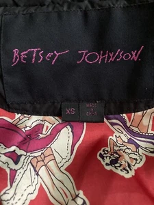 Betsey Johnson Coat XS Pre-Owned from 2010s—Black, Cute Betsey Print Lining VGUC - Picture 1 of 8