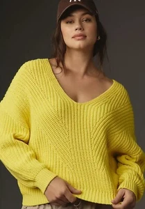 ANTHROPOLOGIE Maeve V-Neck Sculptured Pullover Sweater Size Small Green Lime - Picture 1 of 15