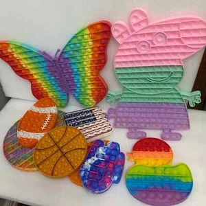 Pop Up Fidget Toy Lot of 9 Peppa pig, Butterfly and Others  - Picture 1 of 5