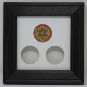 3-CASINO POKER CHIPS (NOT INCLUDED) PICTURE DISPLAY WALL FRAME MADE IN USA 8X8 - Picture 1 of 6