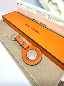 AUTHENTIC HERMES Apple AirTag Key Holder Orange Vo Swift - Picture 1 of 6