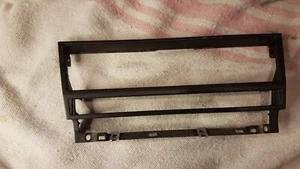 BMW SERIE 5 E39 PORTABICCHIERI riscaldamento controllo aria condizionata surround cruscotto telaio Trim - Foto 1 di 5