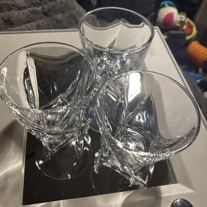 Mikasa Motion Kristall altmodische gedrehte Gläser Whisky 3er Set kostenloser Versand - Bild 1 von 11