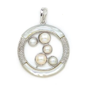 Natural Mother of Pearl Shell and Freshwater Pearls Round Jewelry Pendant - Picture 1 of 1