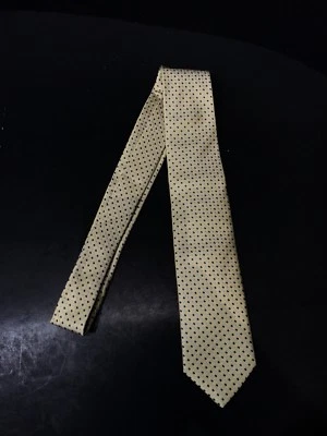 Nuevo Bill Blass Para Hombre Amarillo Geométrico Ajustado 3" Informal Corbata para Cuello RTL $65? Foto 1 de 3