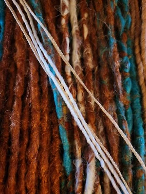 Extensiones Dreadlock inspiradas en Phoenix Foto 1 de 4