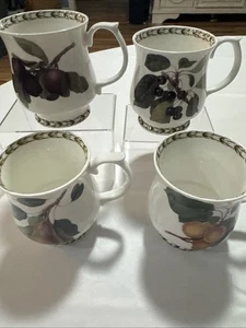 Set 4 tazze da tè/caffè Hooker's Fruit di Queen's Fine Bone China Made in England - Foto 1 di 13