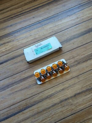 Juego de 10 bombillas de señal de giro Volkswagen Routan 2009-2014 7B0941102 OEM Foto 1 de 4