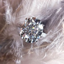 simple 2 ct aaa silver ring with solitaire clear stone simple 2 ct aaa silver ring with solitaire clear stone