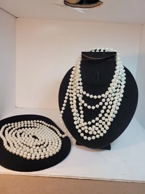 Bonita cuerda vintage de perlas acrílicas blancas de 18 pies de largo sin cierres joyería artesano  Foto 1 de 4