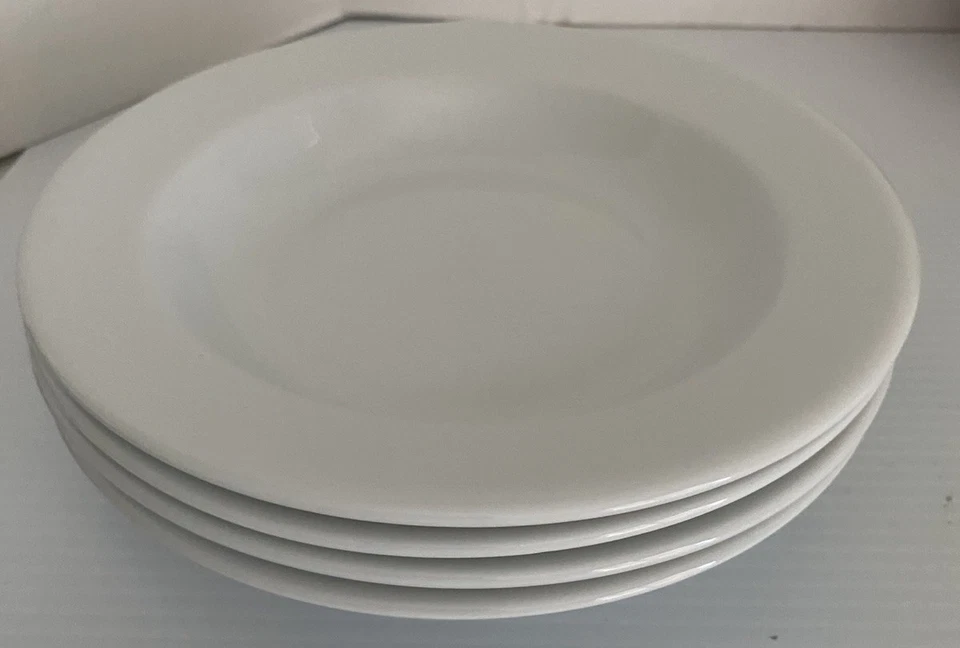 Juego de 4 cuencos de sopa/pasta CLÁSICO BLANCO todos los días de 9" Polonia NHH-719 Foto 1 de 4