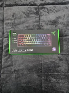 Razer Huntsman Mini | 60% Gaming Keyboard - Picture 1 of 7