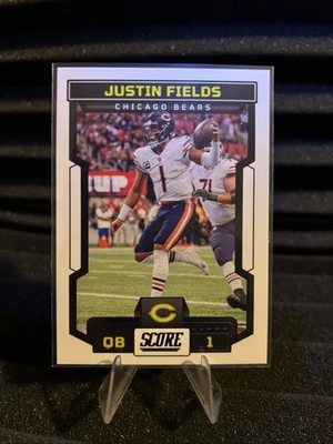 2023 Panini- Score Football. Justin Fields #99 - Image 1 of 2
