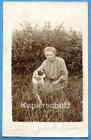 Foto, Frau mit ihrem Hund, einem Foxterrier im Garten, um 1920 !!!