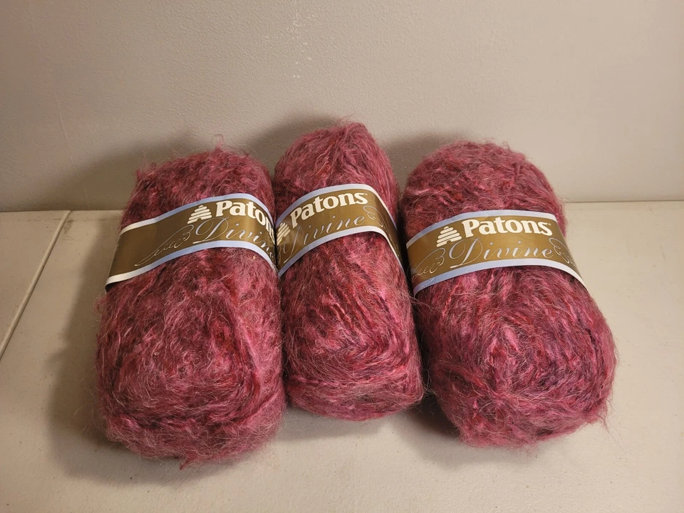 3x DIVINE YARN  PATONS #06430 Richest Rose Bulky Acrylic Wool Mohair blend142yds - Image 1 of 1