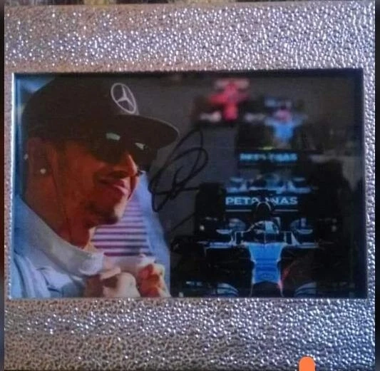 F1, Formula 1 LEWIS HAMILTON original signed MERCEDES PHOTO 10X15 - Image 1 of 1