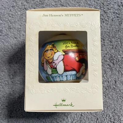 Hallmark Keepsake Adorno de Navidad Jim Hensens Muppets Mrs. Piggy Kermit 1981 Foto 1 de 4