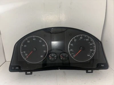 07 2007 Volkswagen Rabbit cuadro de instrumentos velocímetro fabricante de equipos originales Foto 1 de 2