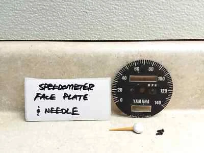 Placa frontal y aguja velocímetro Yamaha XS1 650 1970 de colección PJ-14 Foto 1 de 4