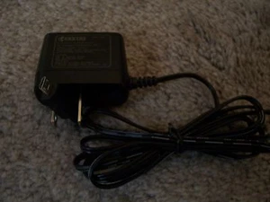 Cargador Kyocera SSW-2001 - Imagen 1 de 1