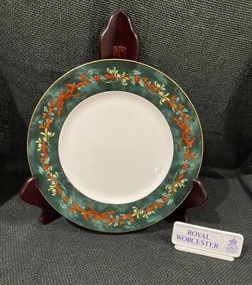 Royal Worcester Holly Ribbons Green, Dinner Plate, 10.25" Diameter, GC - Image 1 of 4