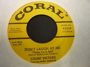 COUNT VICTORS- Peepin N Hidin / Don't Laugh 45 EXC Rockabilly BALLAD CORAL - Imagen 1 de 2