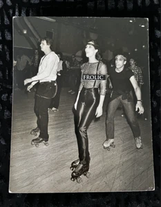 CHER 1979 Original Photo Brooklyn N.Y. by Paparazzi Ron Galella (stamp) 1/1 - Picture 1 of 6